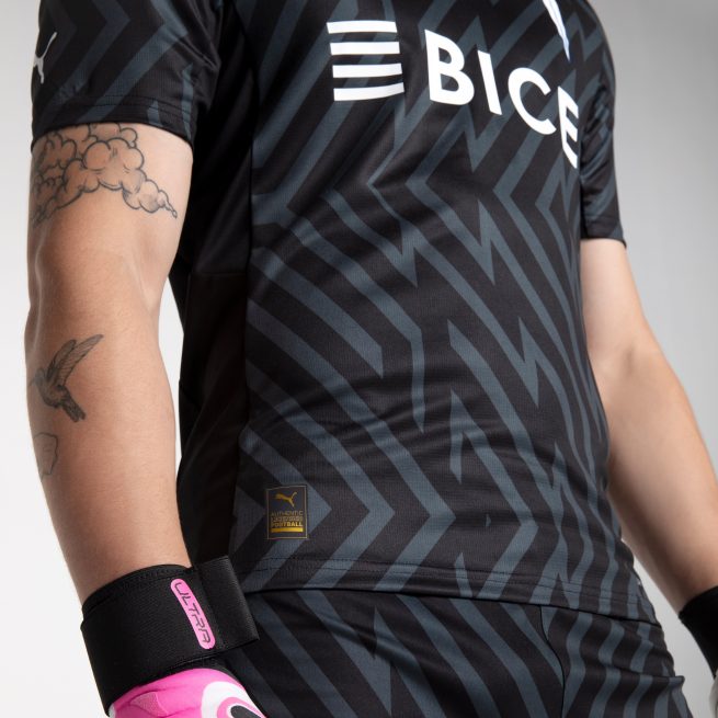 Camiseta Puma Universidad Cat??lica Arquero Local 2024 Adulto